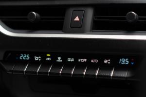 Lexus UX200 2019 года  (MY)